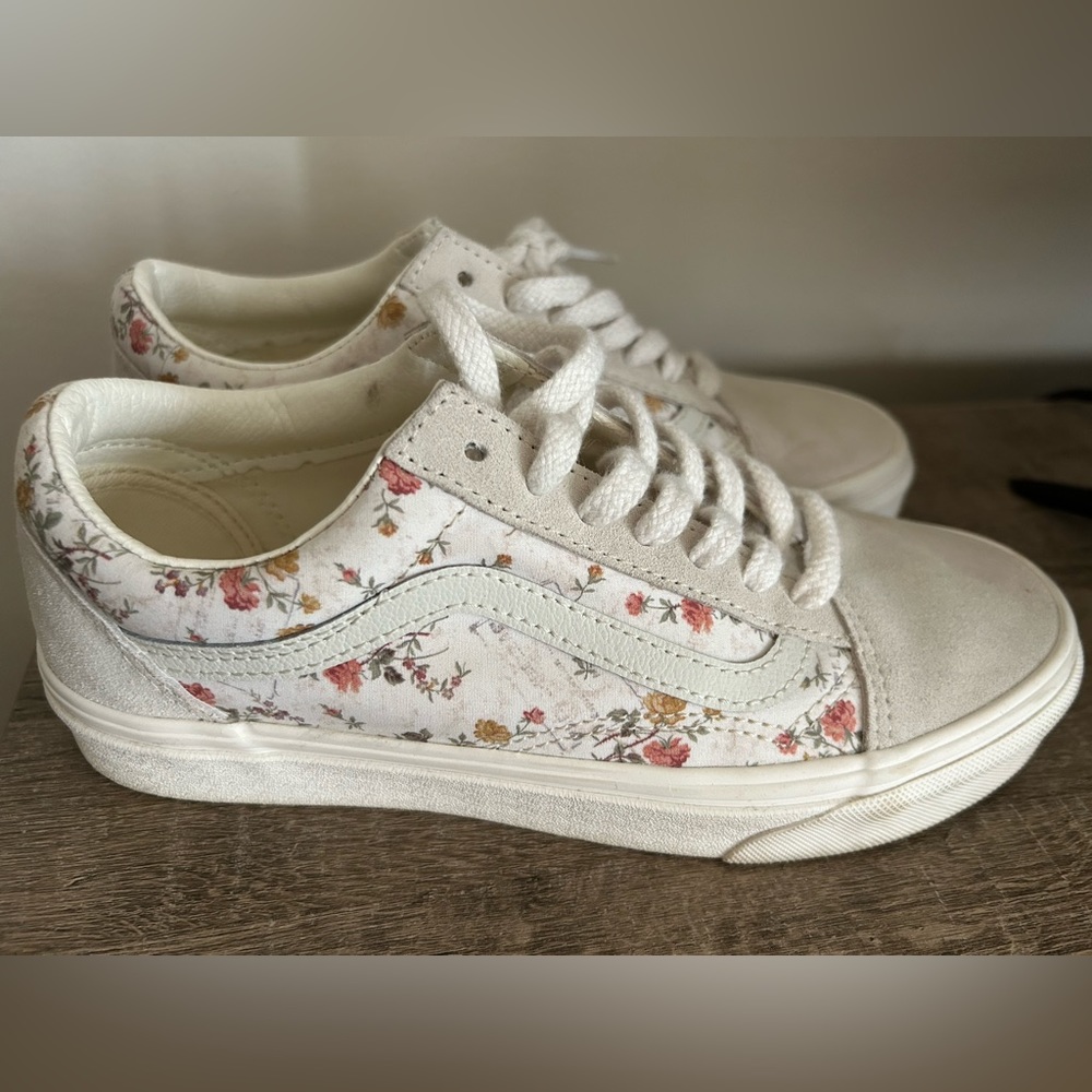 Vans Only Worn Once - image 1